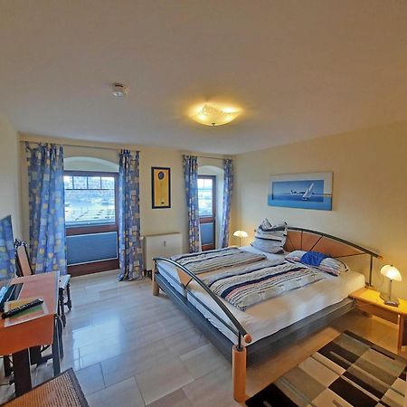 Ferienwohnung An der Waterkant Objekt ID 12050 Waren  Exterior foto