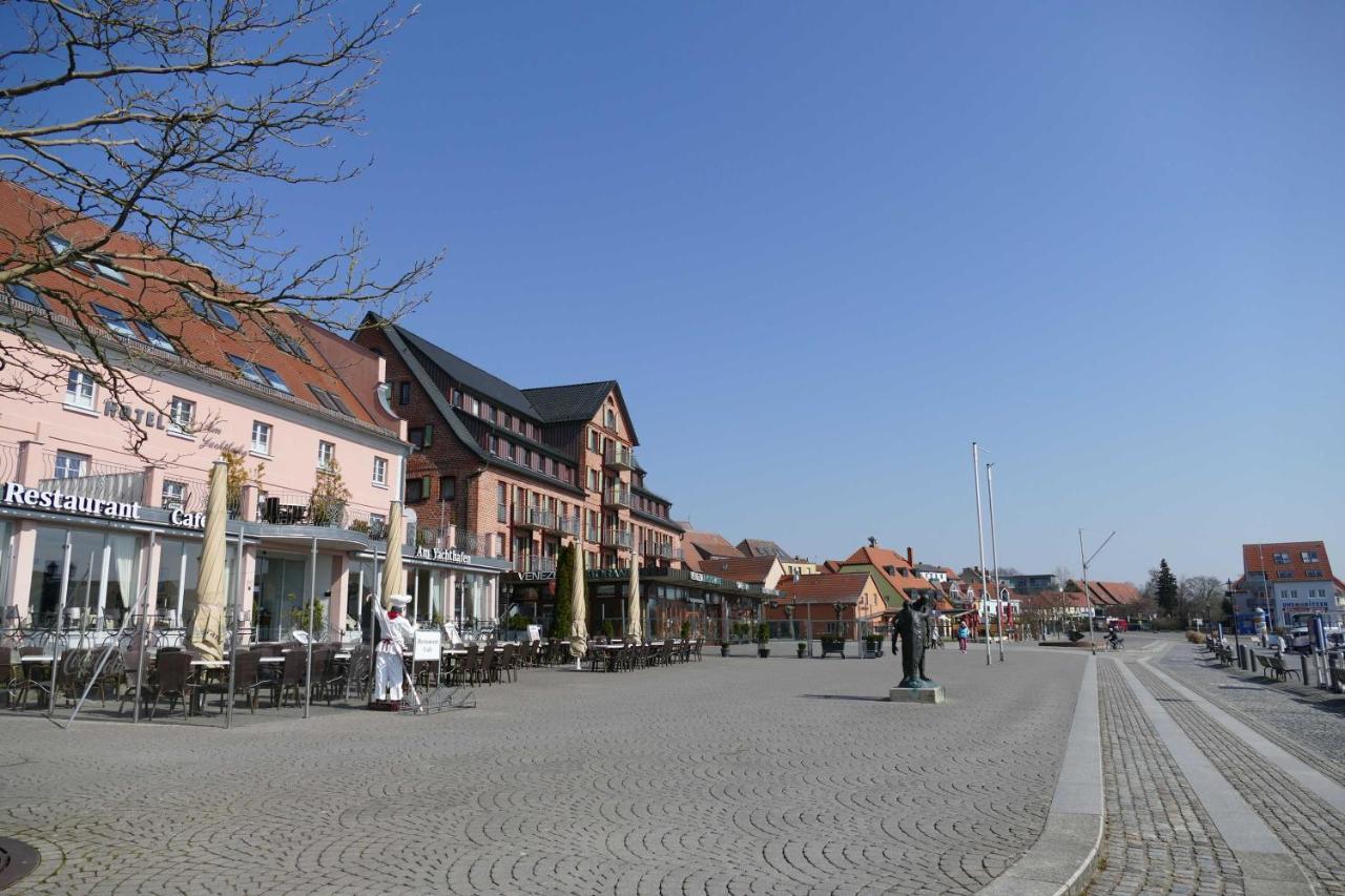 Ferienwohnung An der Waterkant Objekt ID 12050 Waren  Exterior foto